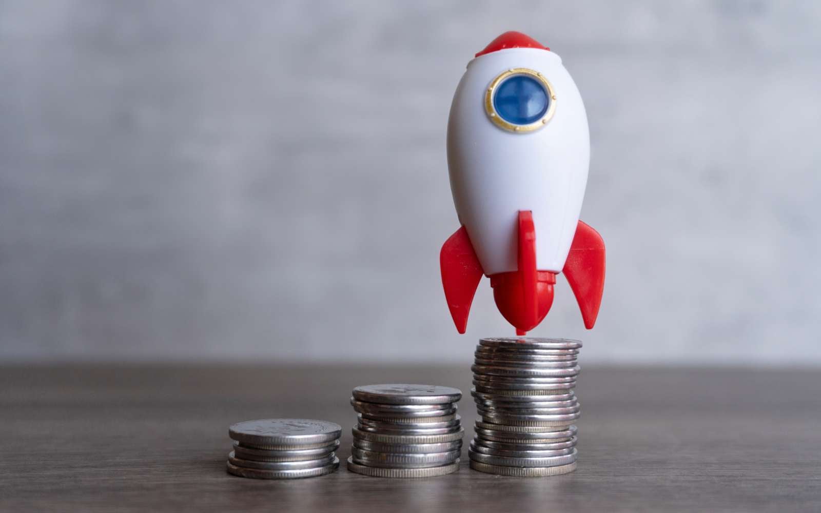 Best Ontario Small Business Grants 2025 blog header image